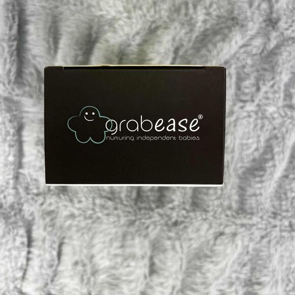 Grabease Baby Toothbrush Stage 1 BPA Free Double-Sided Teether Finger Brush - Picture 5 of 5